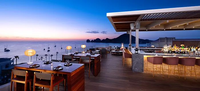 SkyBar - ME Cabo