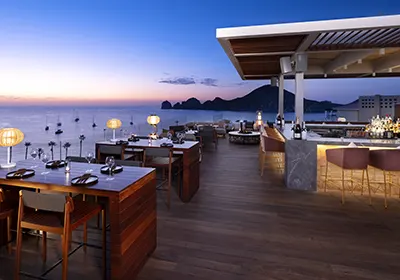 SkyBar - ME Cabo